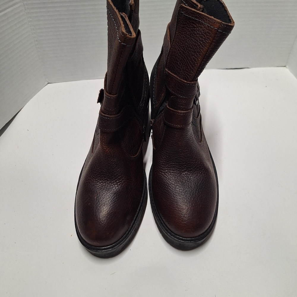 Brown Leather Heeled Boots